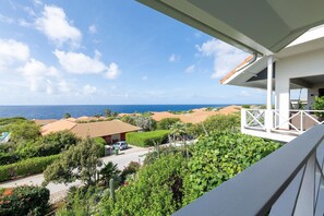 Property grounds - Luxurious Apartment in Jan Thiel with Pool (Jan Thiel)