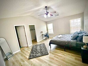 Unclassified image, 4 of 33, button - Riverdale, GA - 3 bedroom 2 bath (Clayton County)