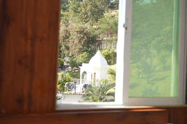 Standard Room, Patio, Pool View | Desk, WiFi (free)