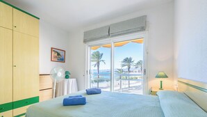 Unclassified image, 4 of 20, button - Villa Isabel by Interhome (Cambrils)