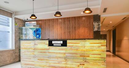 Cozy Deluxe Room at Chappan Market Indore