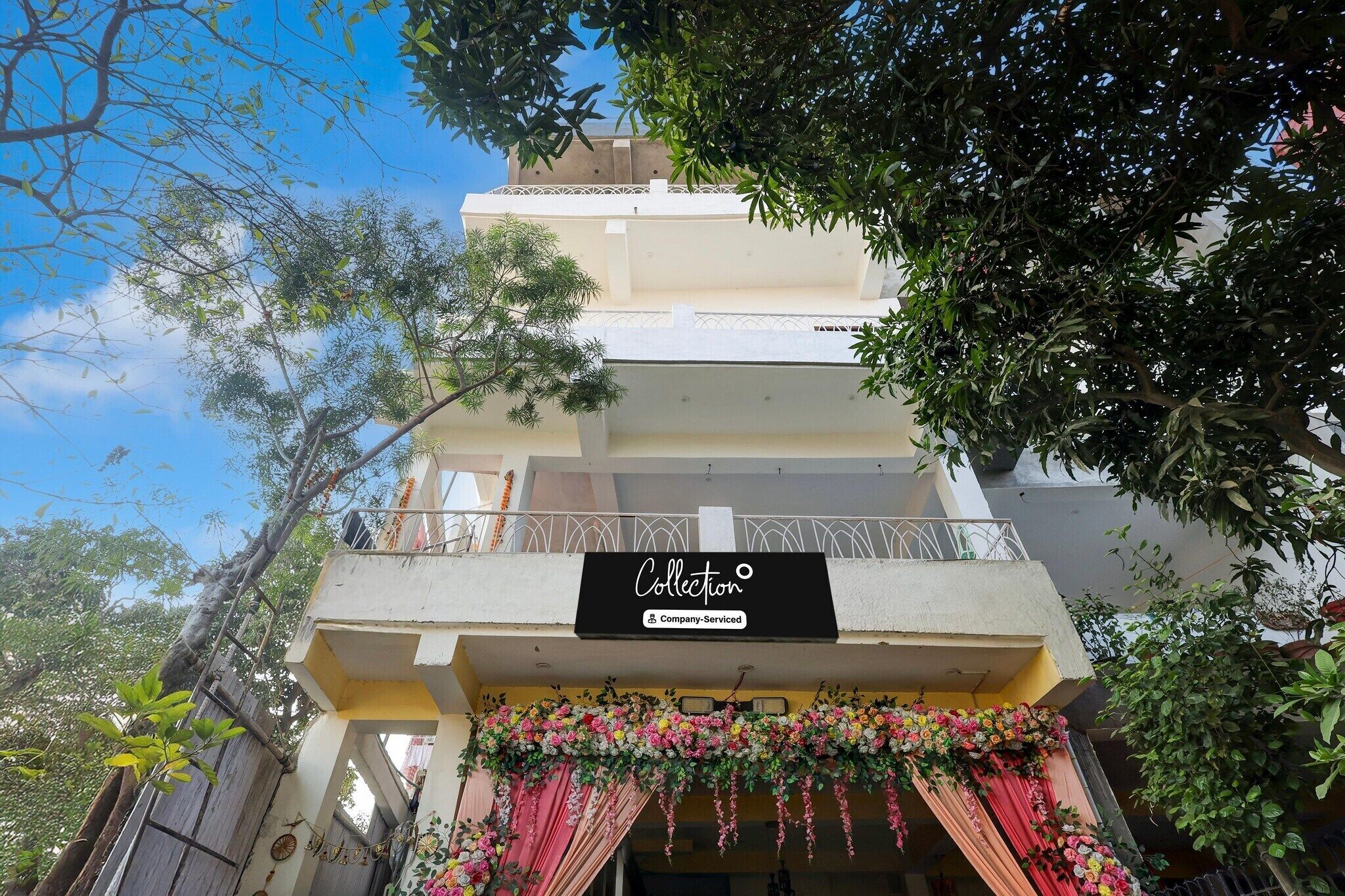 Holiday Home Exterior [summer]