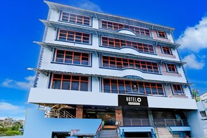 Nicht klassifiziertes Bild, 3 von 26, Schaltfläche