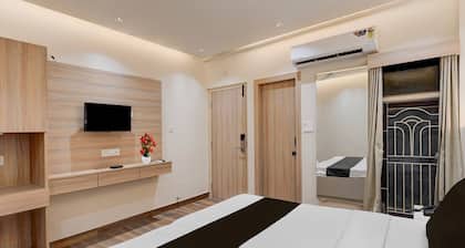 Hotel O Rudrapur Railway Junction