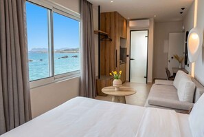 4 chambres, fer et planche à repasser, lit parapluie, Wi-Fi gratuit