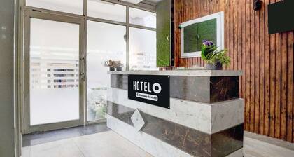 Hotel O Zirakpur City Court Complex