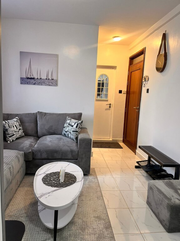 Soothing Apartment In Nairobi Perfect For Your City Getaway - Nairobi