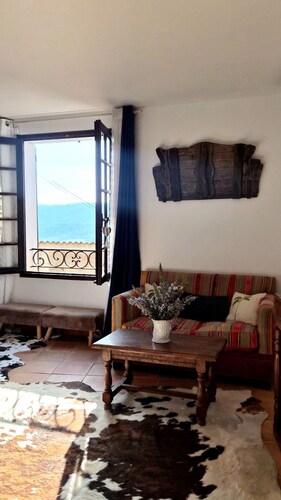 Intimate stone suite with terrace - Verdon