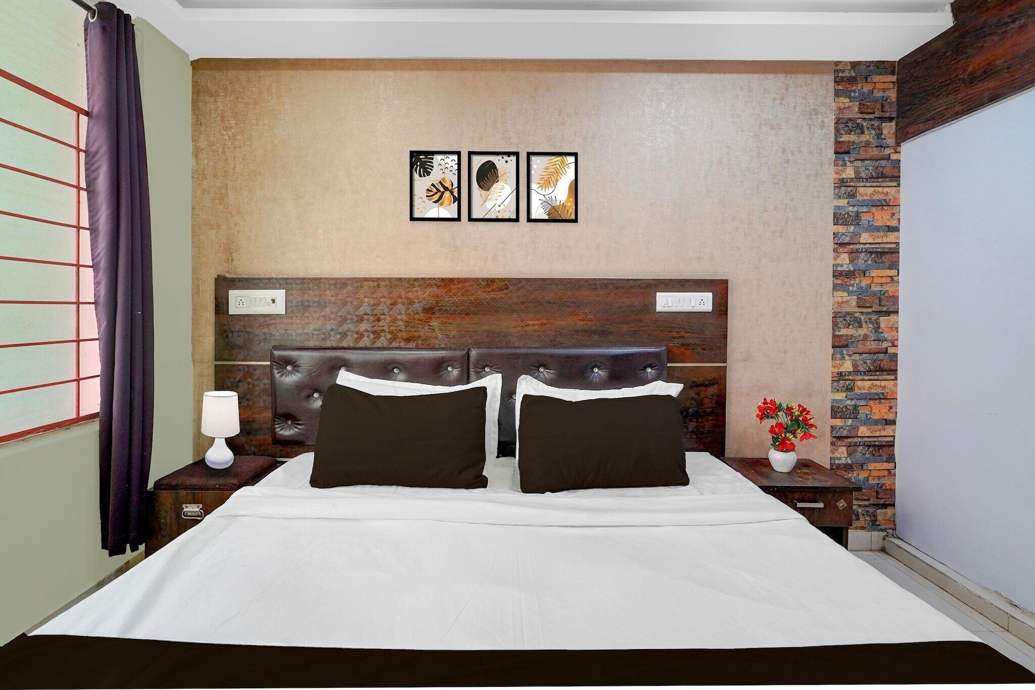 1 dormitorio, escritorio, ropa de cama