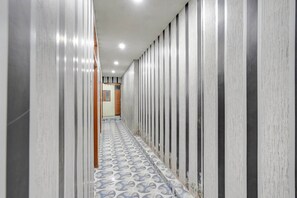 Interior - Hotel O Daraganj Ghat Prayagraj Purohit Inn (Prayagraj)