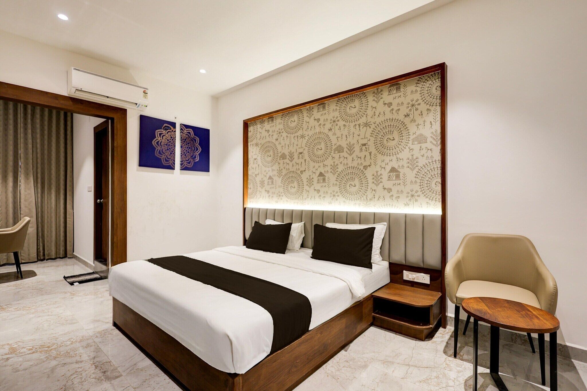 1 chambre, bureau, literie fournie