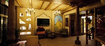 老塔什干遺產飯店  