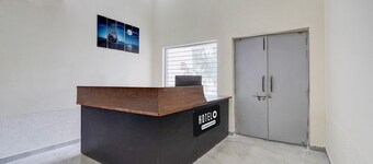 Hotel O Meerut Central College Saffron
