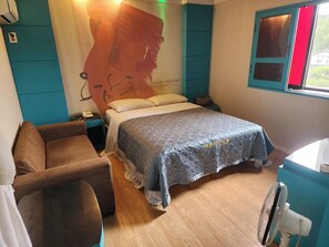 Kahden hengen perushuone, vuoristonäköala | Ilmainen Wi-Fi