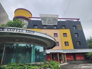 Exterior - REMINI (YONGINCI)