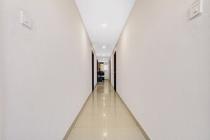 Interior - Collection O Manasi Residency (Bangalore)
