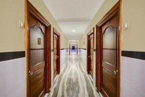 Unclassified image, 5 of 29, button