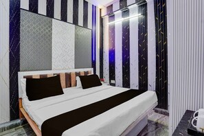 Unclassified image, 4 of 26, button - Hotel O Sector 121 Gaur City Mall Noida (Noida)