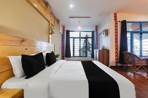 Unclassified image, 4 of 34, button - Palette Bhatta Falls (Mussoorie)