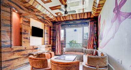 Modern Comfort Stays at Swarop Nagar Kanpur