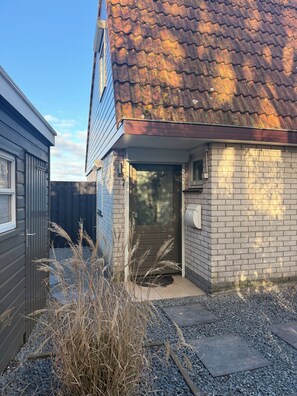 Uklassifisert bilde, 4 av 19, knapp