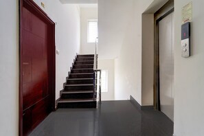 星評価なしの画像、4 / 28、ボタン