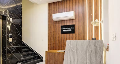 Townhouse GT Road Amritsar