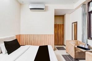 Unclassified image, 3 of 30, button - Super Collection O Rispana Pul Dehradun (Dehradun)