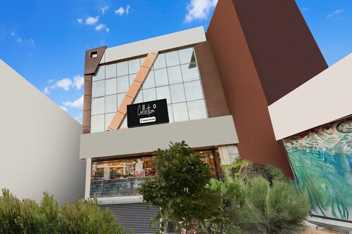 Super Collection O Rispana Pul Dehradun