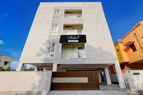 Collection O Sholinganallur Chennai