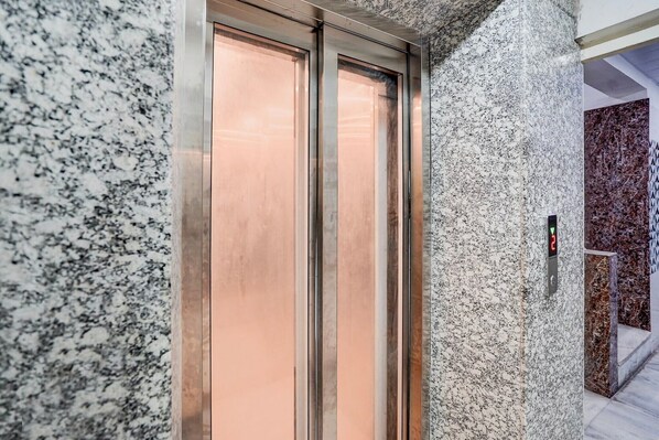 Niet-geclassificeerde afbeelding, 1 van 20, knop