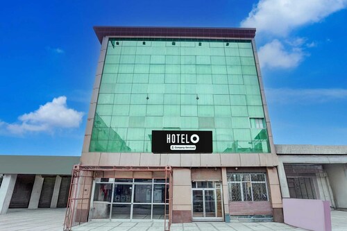 Hotel O Govind Nagar Kanpur Maharoopa