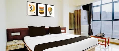 1 bedroom, desk, free WiFi, bed sheets