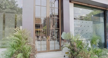 Townhouse Karol Bagh Hotel Unistar