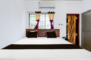 Unclassified image, 4 of 27, button - Hotel O Bolpur Shantiniketan Railway (Shantiniketan)