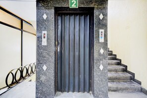 Interior - Townhouse Narayanaguda Metro Station (Hyderabad)