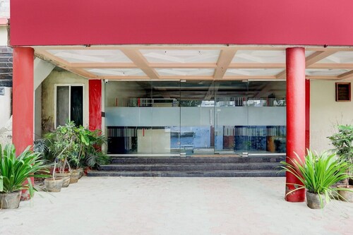 Hotel O Kurnool Bus Stand RR Residency