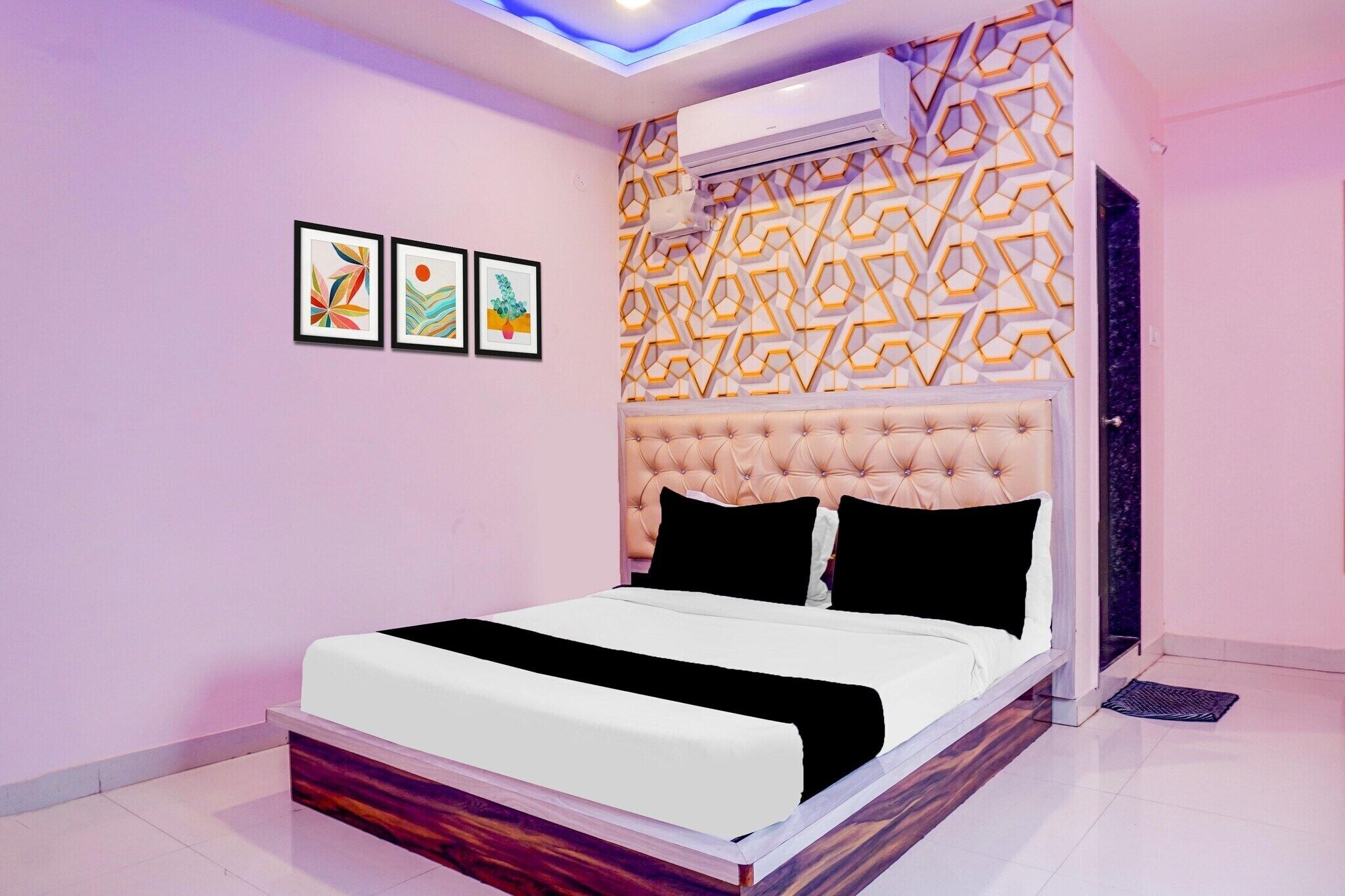 1 chambre, bureau, draps fournis