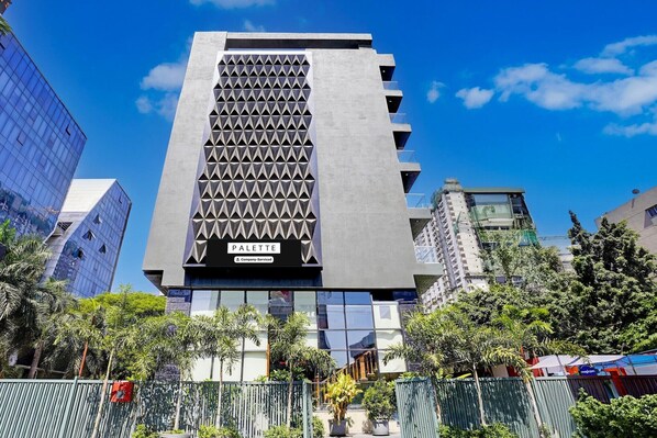 Immagine non classificata, 1 di 38, pulsante