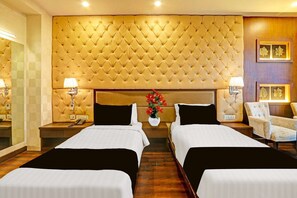 Unclassified image, 3 of 36, button - Palette Hotel Zero Mile Sitabuldi (Nagpur)