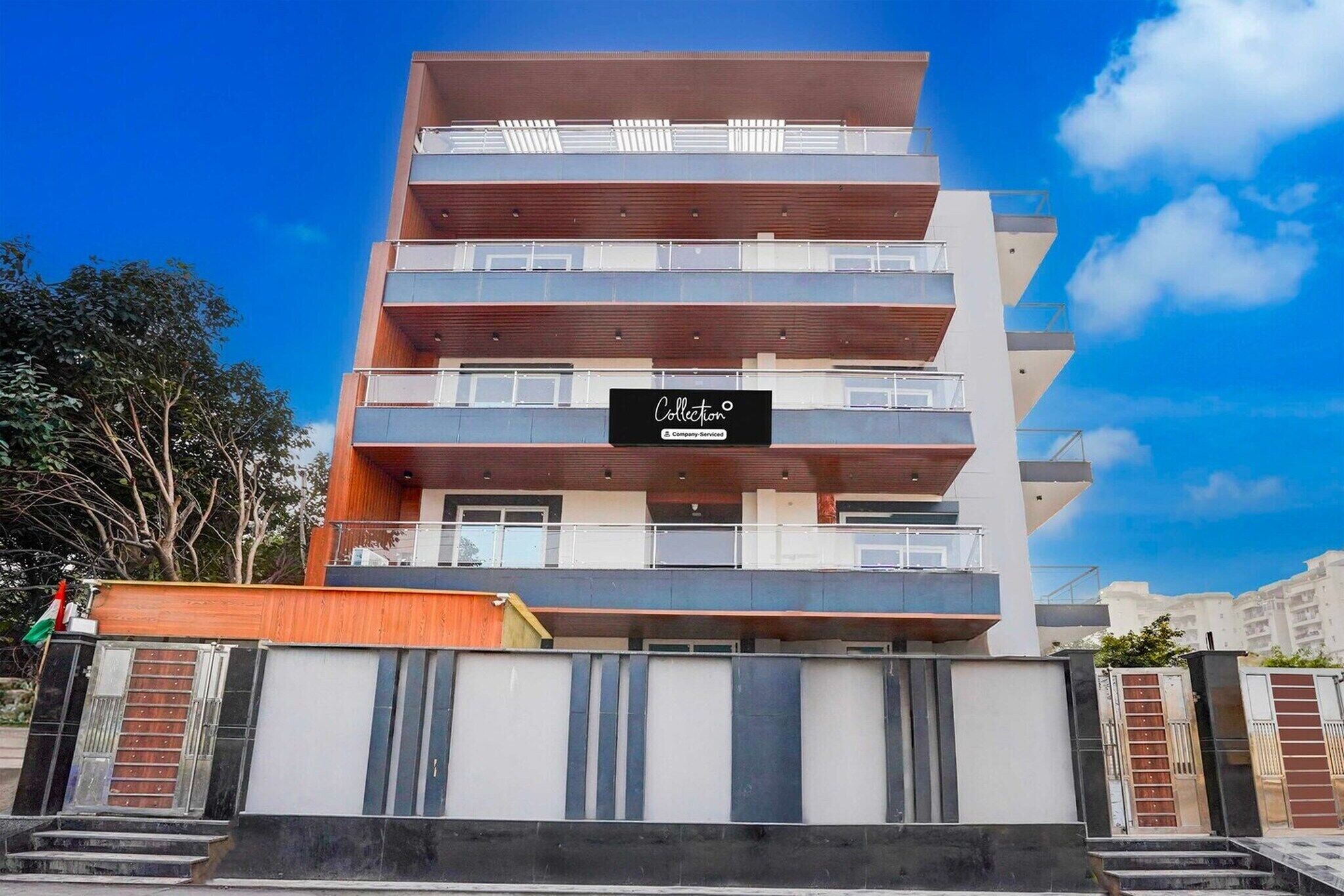 Holiday Home Exterior [summer]