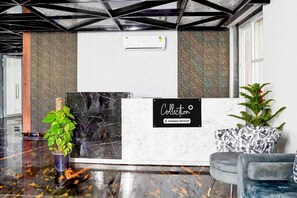 Luokittelematon kuva, 2 kautta 27, painike