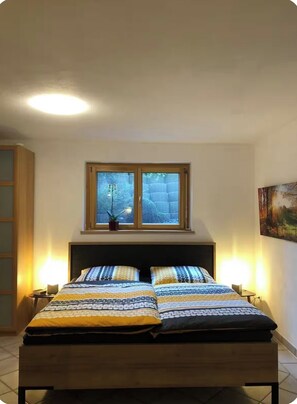 Luokittelematon kuva, 5 kautta 8, painike