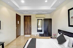 Unclassified image, 5 of 37, button - Townhouse All In One (Kolkata)
