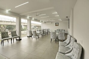 Immagine non classificata, 2 di 42, pulsante