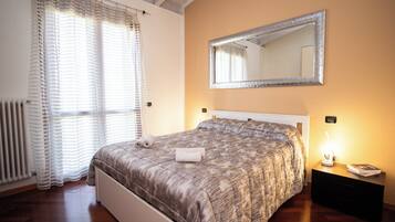 Bügeleisen/Bügelbrett, kostenloses WLAN