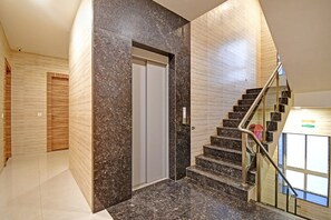 Unclassified image, 2 of 92, button - Townhouse Hotel All In One (Kolkata)