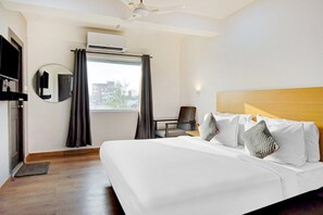 Unclassified image, 4 of 76, button - Townhouse The Royal Retreat (Kolkata)