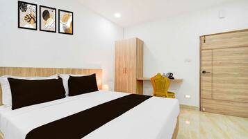 1 chambre, bureau, draps fournis