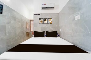 Unclassified image, 2 of 17, button - Collection O Coimbatore Hopes College (Coimbatore)